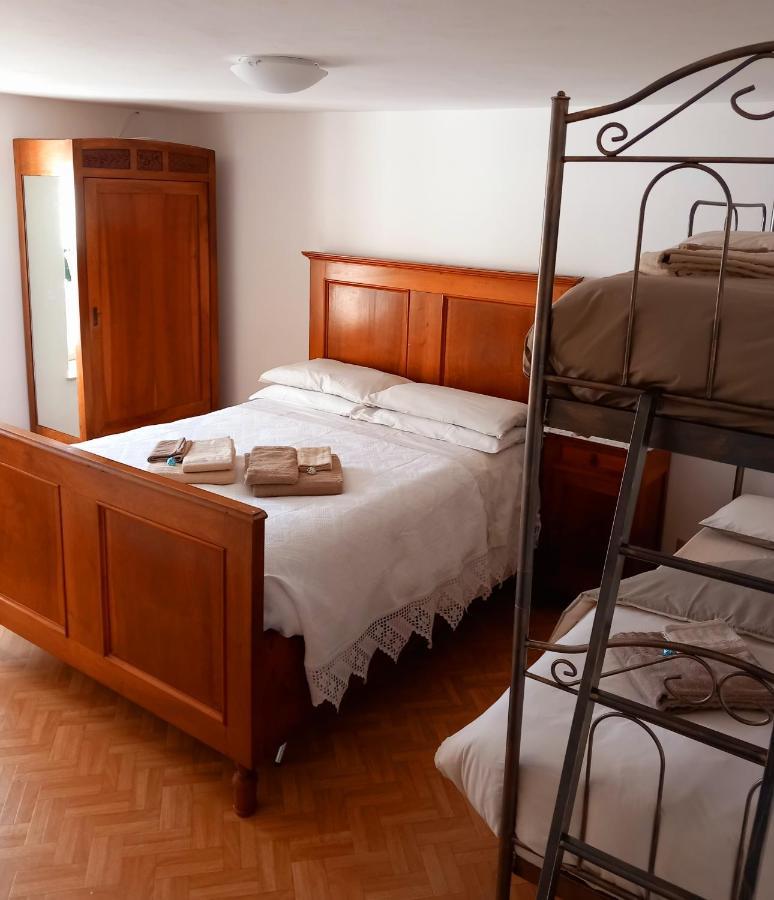 Cjasa Da Puci Apartman Ovaro Kültér fotó